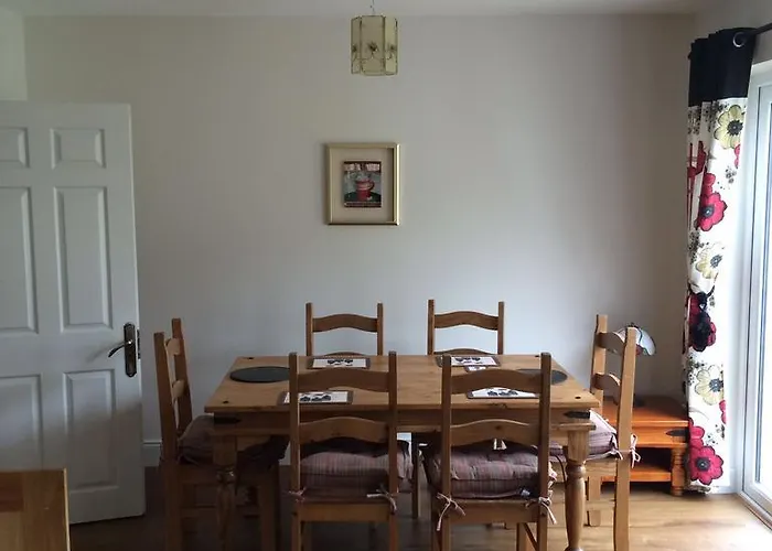 Πανσιόν The Green